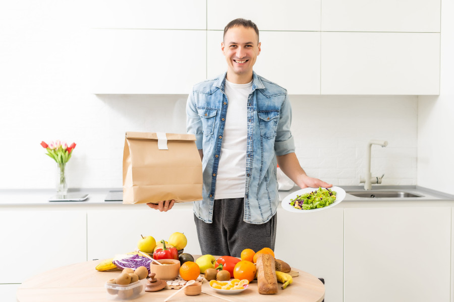 https://foodrevo.hu/en/
